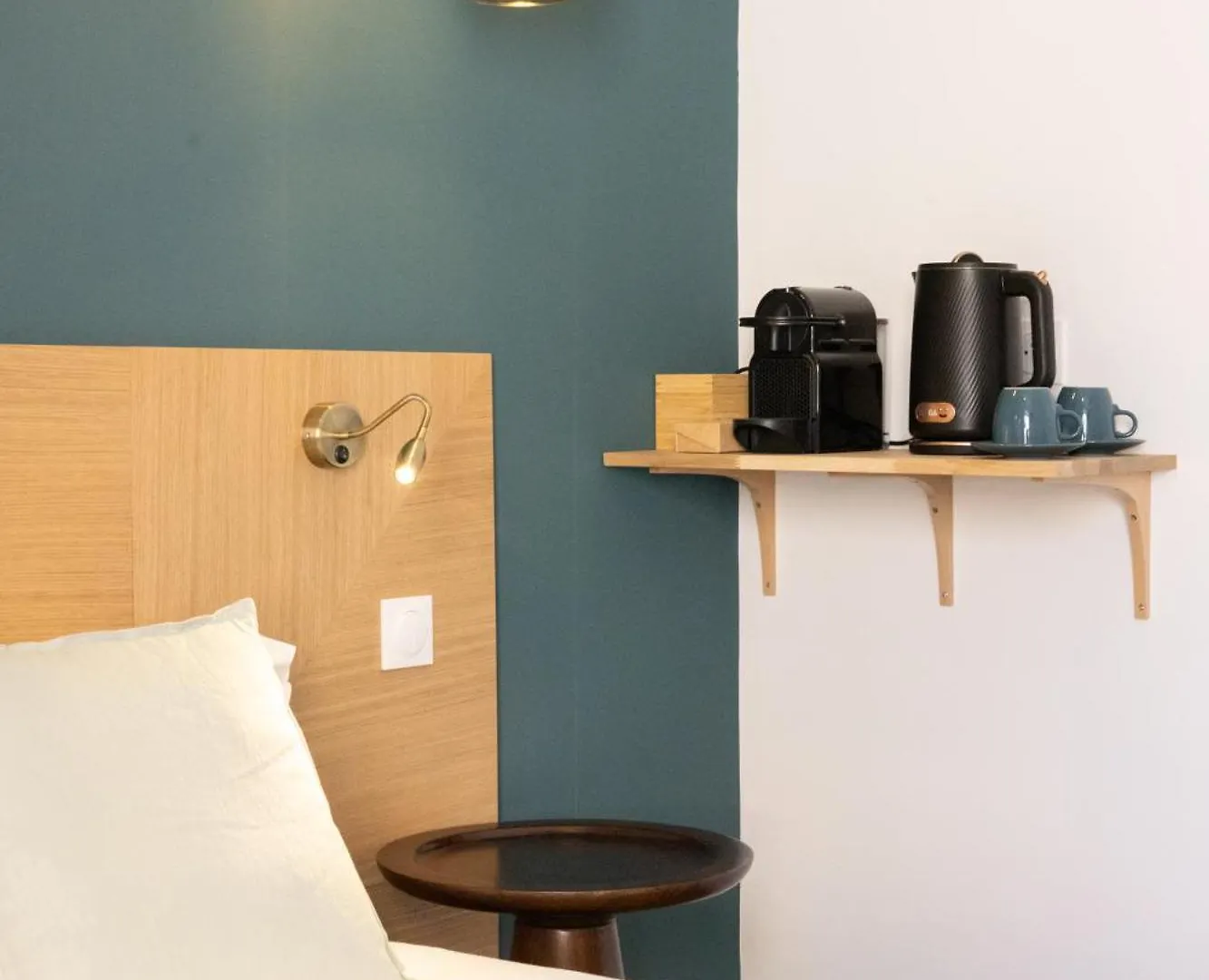 Hotel Barnea Biarritz 3*,  França